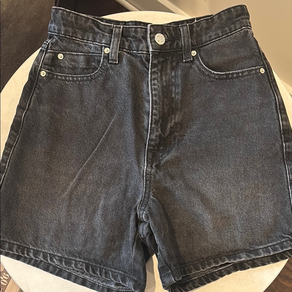 Zara Black Jean Shorts High-Waisted Vintage Style